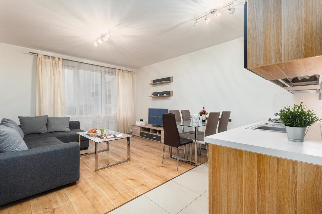 Al Krakowska 291A By Homeprime Varsovie Extérieur photo